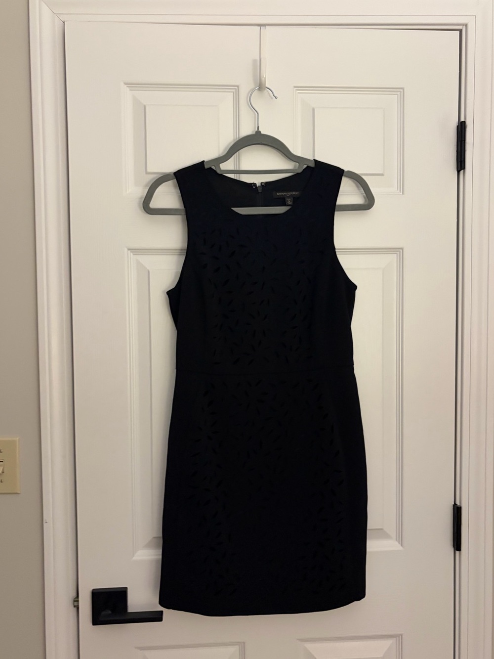 Banana Republic Black Laser-Cut Sleeveless Sheath Dress